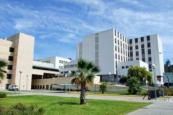 Convocan acuerdo marco para suministro de grapas mitrales al Hospital Universitario Reina Sofía.