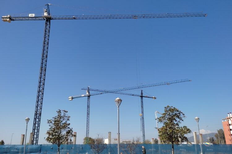 El Ayuntamiento de Córdoba impulsa mejoras en infraestructuras locales con adquisición de materiales