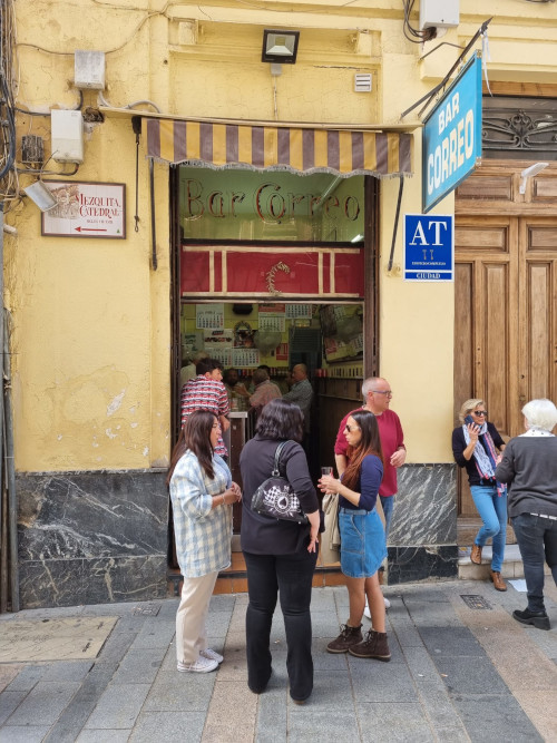 Traspaso de taberna en el centro de Córdoba, calle Uceda, con terraza (10.000€)