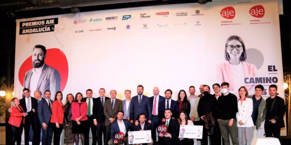 Ecoinver y Víver Kombucha, empresas ganadoras de los Premios AJE Andalucía