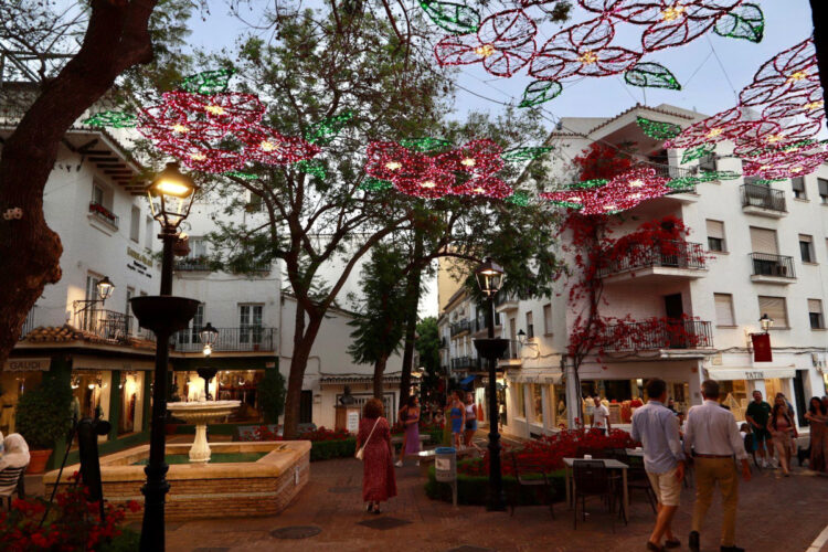 Ximenez Group estrena una pionera iluminación estival en Marbella y San Pedro de Alcántara