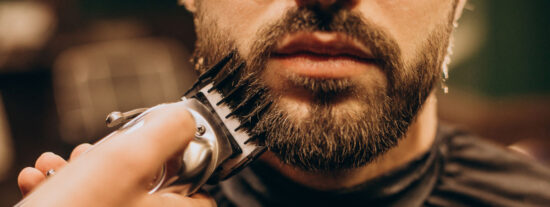 Empresarios cordobeses registran una marca de crema barbera