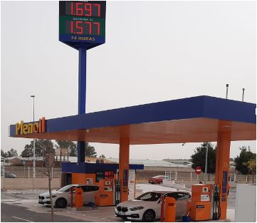 La compañía Plenoil abre una nueva gasolinera en Córdoba