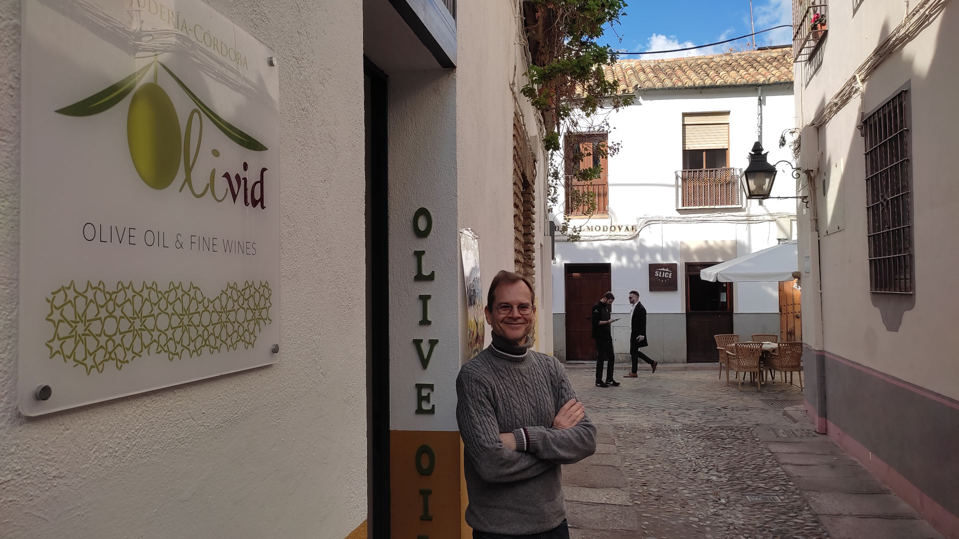Olivid Judería abre sus puertas con su oferta de aceites, vinos, vinagres y licores