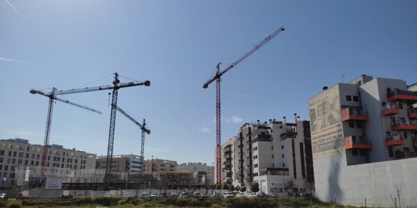 Licitación para la Contratación de las Obras de Primera Fase del Edificio de Usos Múltiples en Moriles, Córdoba