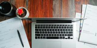 IPEVA Inversiones Financieras SL: Servicios auxiliares y servicios financieros en El Carpio