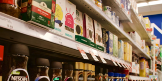 DO&Ntilde;A ROSARIO GOURMET SL: Sabor y Variedad en el Comercio Alimentario de C&oacute;rdoba