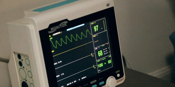 Contrato para abordaje integral de pacientes con enfermedades del sistema circulatorio en el Hospital Universitario Reina Sofía