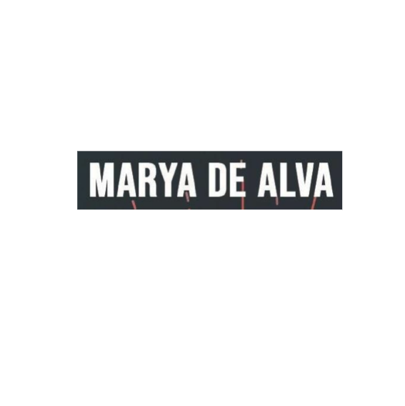 Marya de Alva, registra su marca