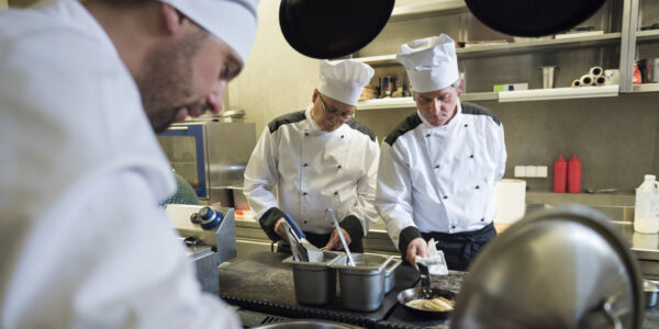 TAPEO SL la nueva empresa de Hostelería de Cristian Visan y Sven Martin Palacin