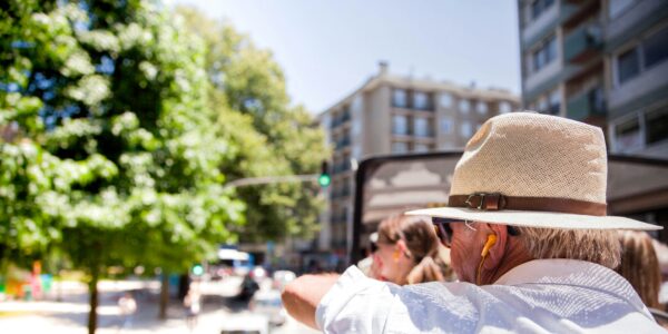 Descubre a Comares Tours SL: Especialistas en Experiencias de Viaje en Córdoba