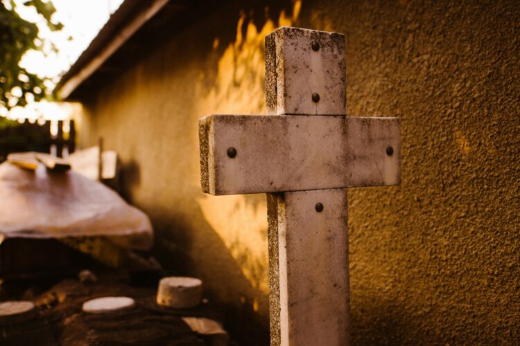 Solicitud de registro de la marca FUNERARIA FU-DE-CO: un nuevo enfoque en servicios funerarios