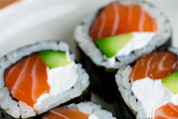 SUSHI KAI SL: Sabores de Japón en el Corazón de Lucena