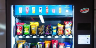 PUNTO 24-7 S&amp;M SL: Suministro de Productos a trav&eacute;s de M&aacute;quinas Expendedoras